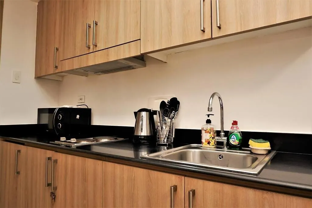 Pasay Moa 1149 Affordable Staycation Near Naia Airport Apartment Manila